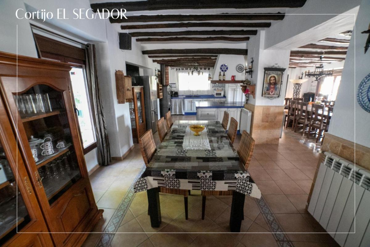 Cortijo El Segador Y El Capricho Villa Almedinilla Ngoại thất bức ảnh